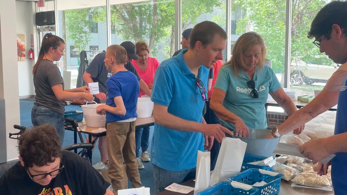 waystogive_volunteer